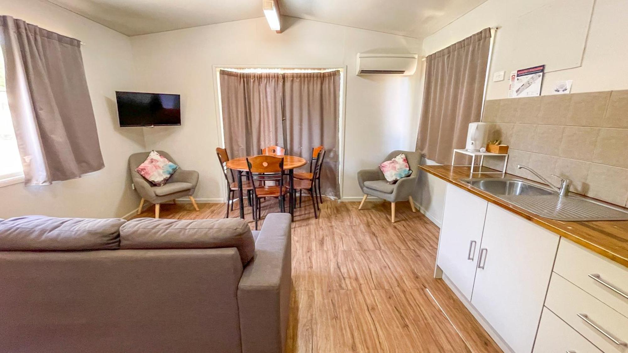 Capricorn Holiday Park Carnarvon Exterior photo